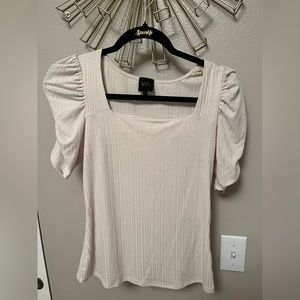W5 puff sleeve blouse